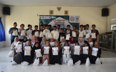 Dalam Rangka Peaceful Muharam 1447 H, MAN 2 Ngawi Gelar Lebaran Yatim dan Difabel Penuh Kehangatan